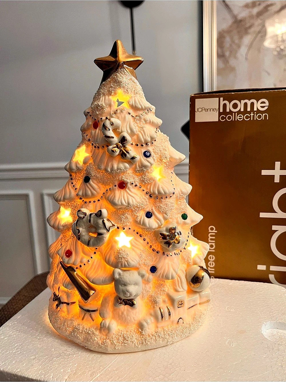 JCPenney Porcelain Christmas Tree Lamp in White & Gold